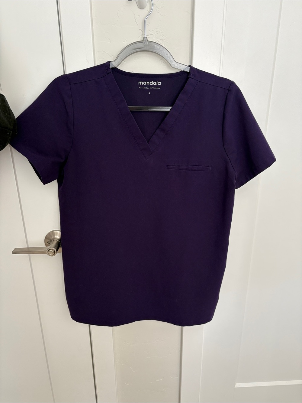 Mandala Women's V-Neck Scrub Top in Deep Purple